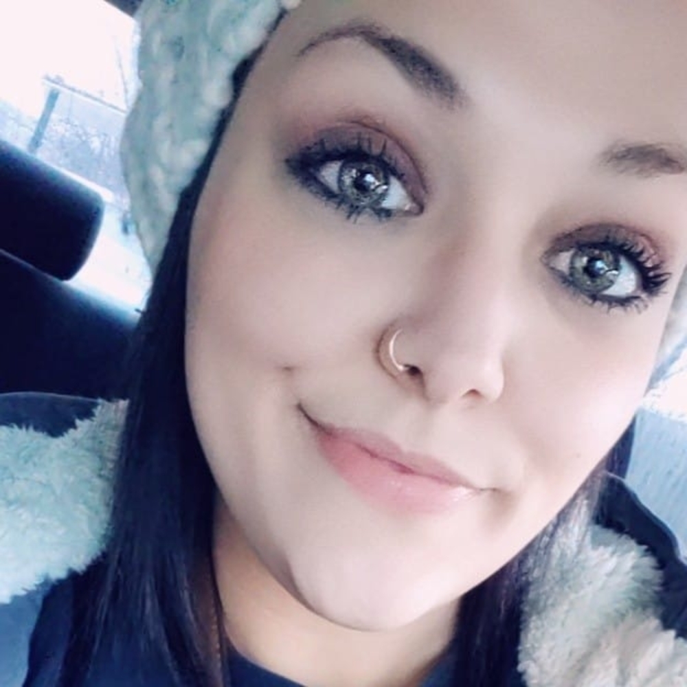 Meet your Posher, Whitney